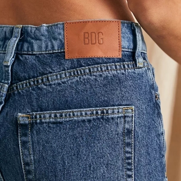 BDG Urban Outfitters MID-RISE Skinny Leg Denim Jeans Size 28 NWT🔖 - Picture 4 of 16